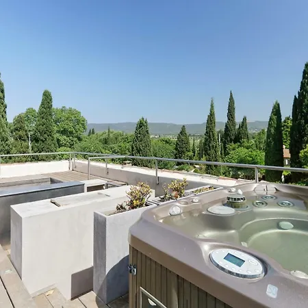 Bastide Gueissard Casa de Férias *